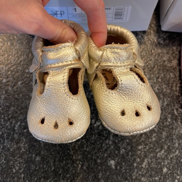 SOLD - Picture 2 of 5